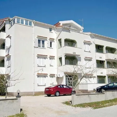 Apartment With A Parking Space Povljana, Pag - 17011 *